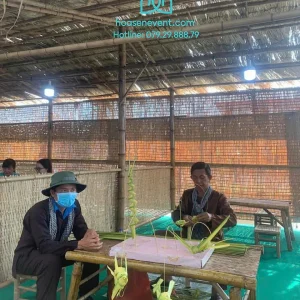 Cho thuê nghê nhân cào cào lá dứa