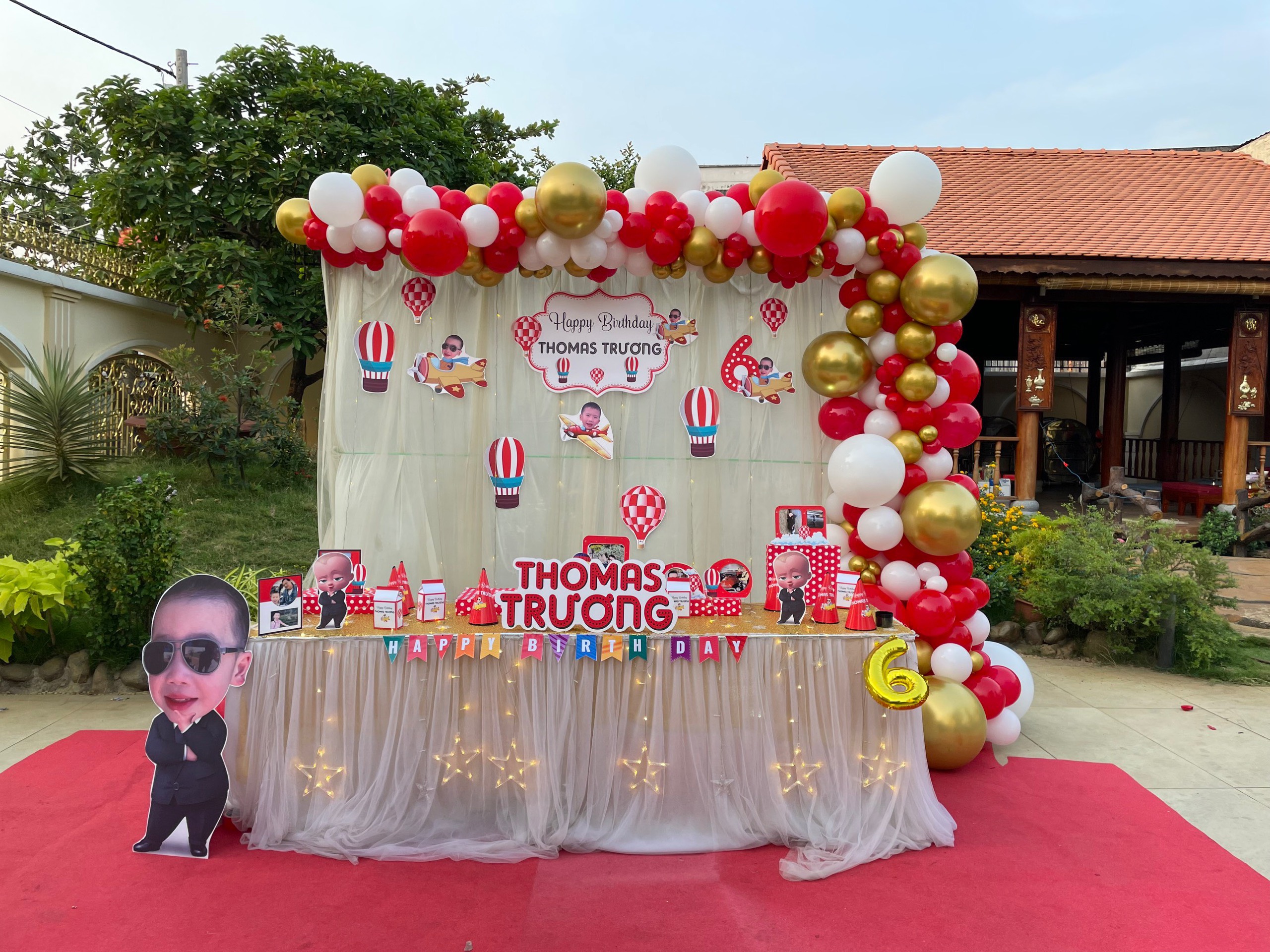 Trang trí thôi nôi Baby Boss đáng yêu Trang trí thôi nôi Baby Boss đáng yêu