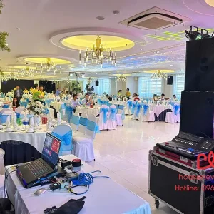 Cho thuê âm thanh ánh sáng tổ chức tất niên