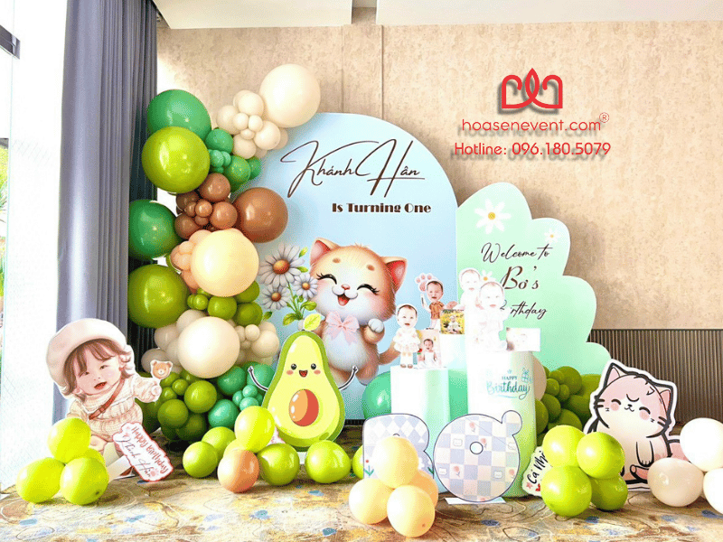 Mẫu trang trí thôi nôi bé Bơ