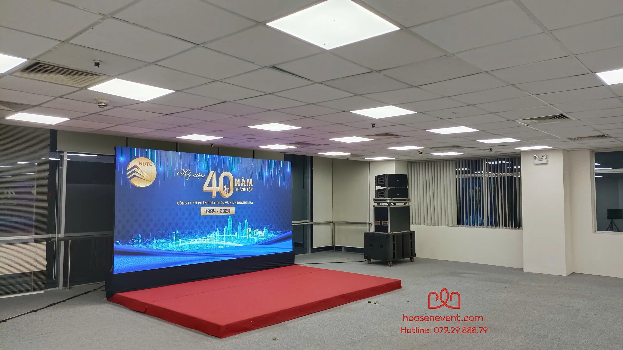 Cho thuê sân khấu - Màn hình leb