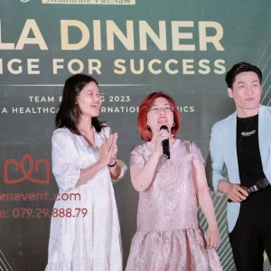 Cho thuê MC tiệc cuối năm