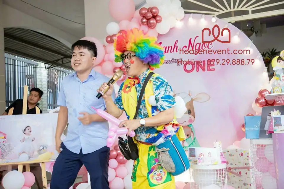 Cho thuê chú hề hoạt náo 