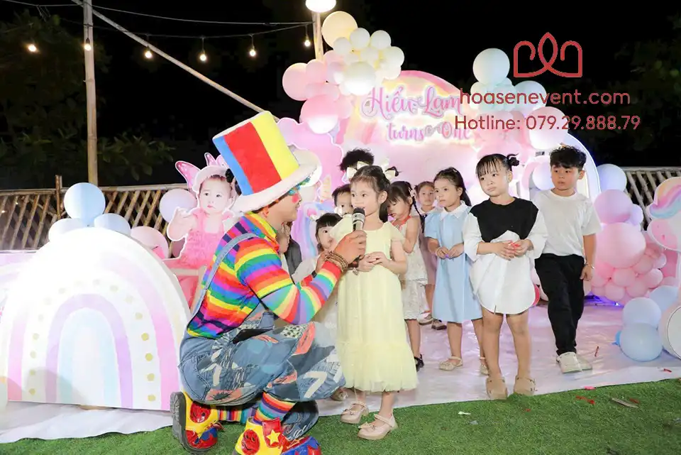 Cho thuê chú hề hoạt náo chương trình sinh nhật cho các bé 