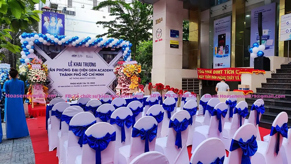 Bàn ghế sự kiện sạch đẹp, đảm bảo tính thẩm mỹ cho mọi chương trình.
